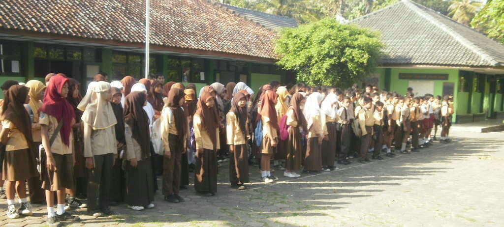 Siswa Baru 2012 MTsN Gubukrubuh