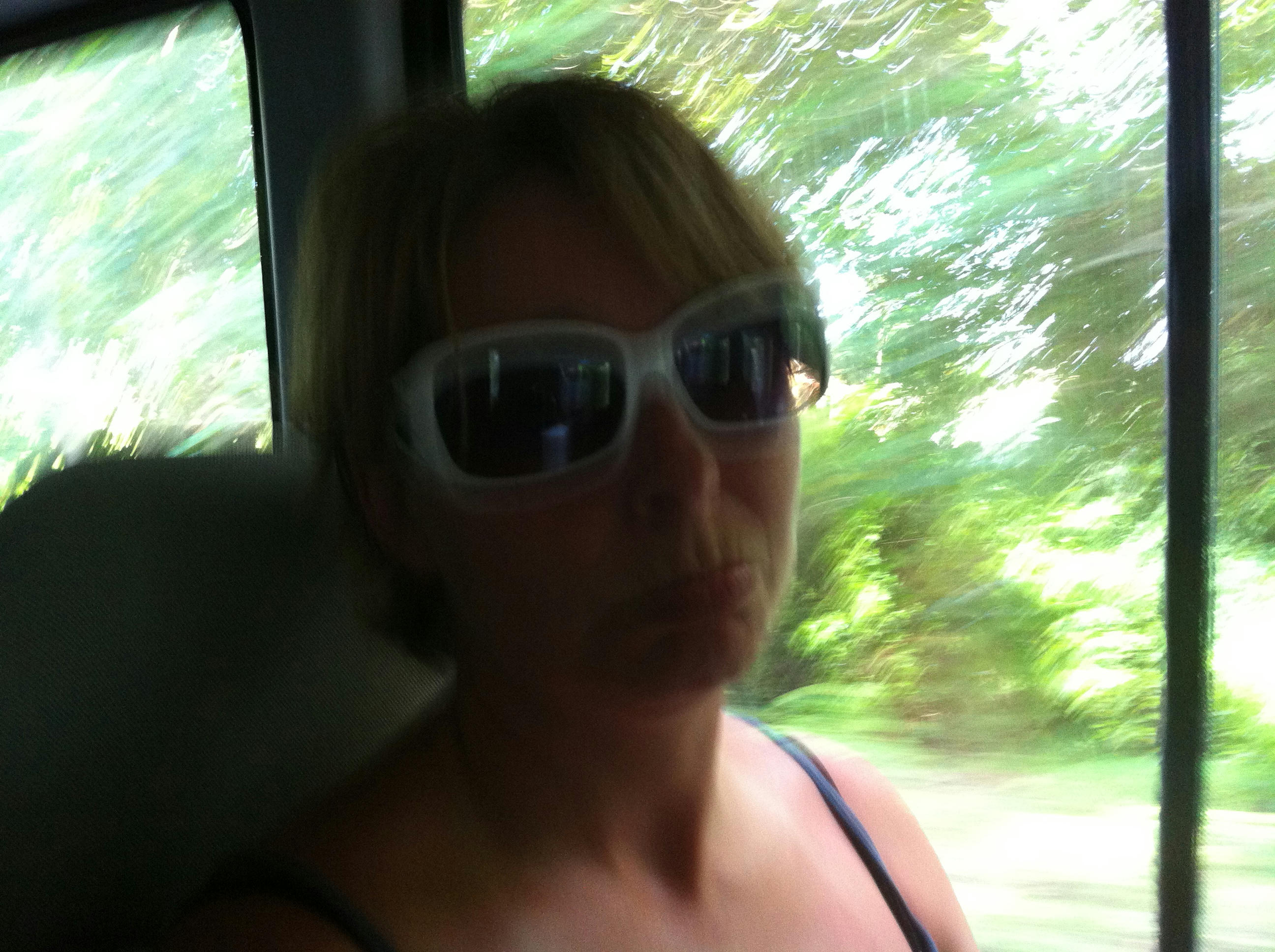 [Image: b84bbeuvud9r47jfg.jpg]