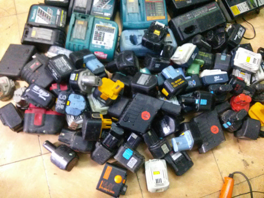 Chuyên bán dụng cụ cầm tay , hàng nội đia nhật - 2