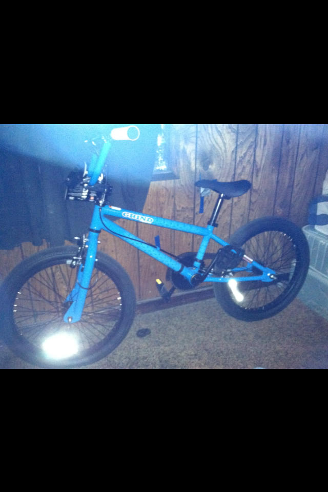Light Blue DiamondBack Grind 2012 BikePortland
