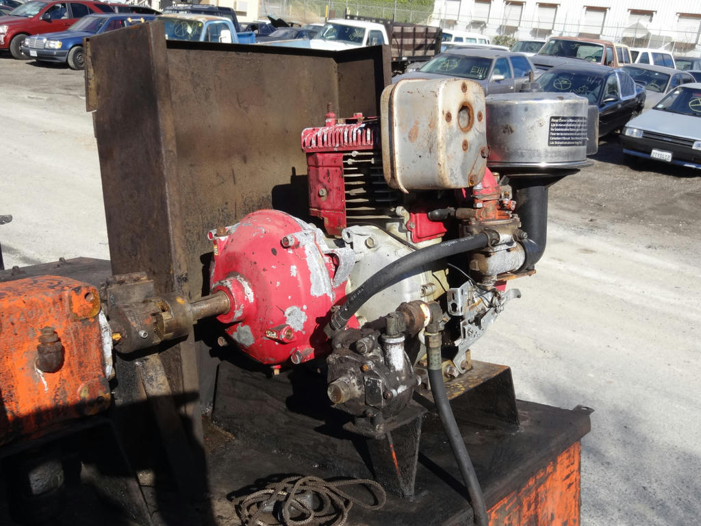 Tar Kettle Hot Pot Trailer Propane Heated Sprayer Commercial Equipment Asphalt eBay