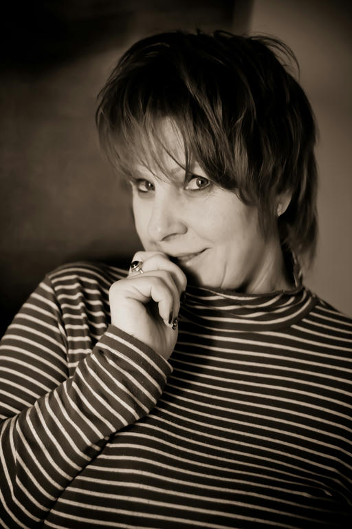 IMAGE: http://www.mediafire.com/convkey/643e/30hkywnbfwb30676g.jpg