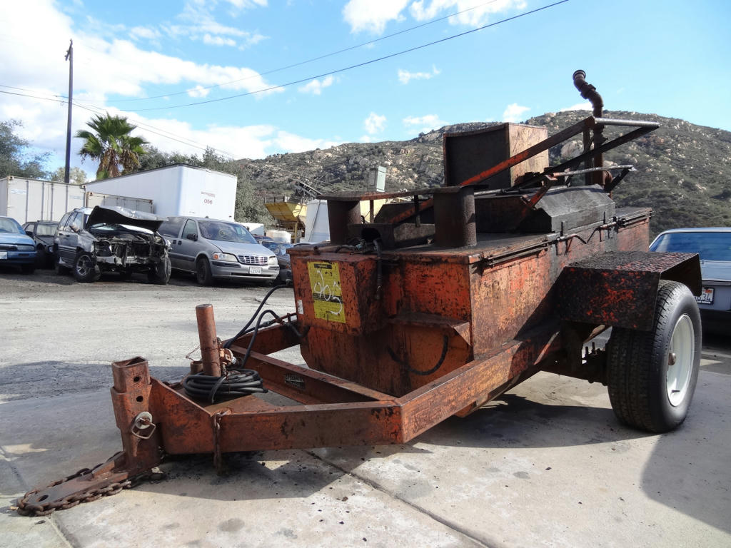 Tar Kettle Hot Pot Trailer Propane Heated Sprayer Commercial Equipment