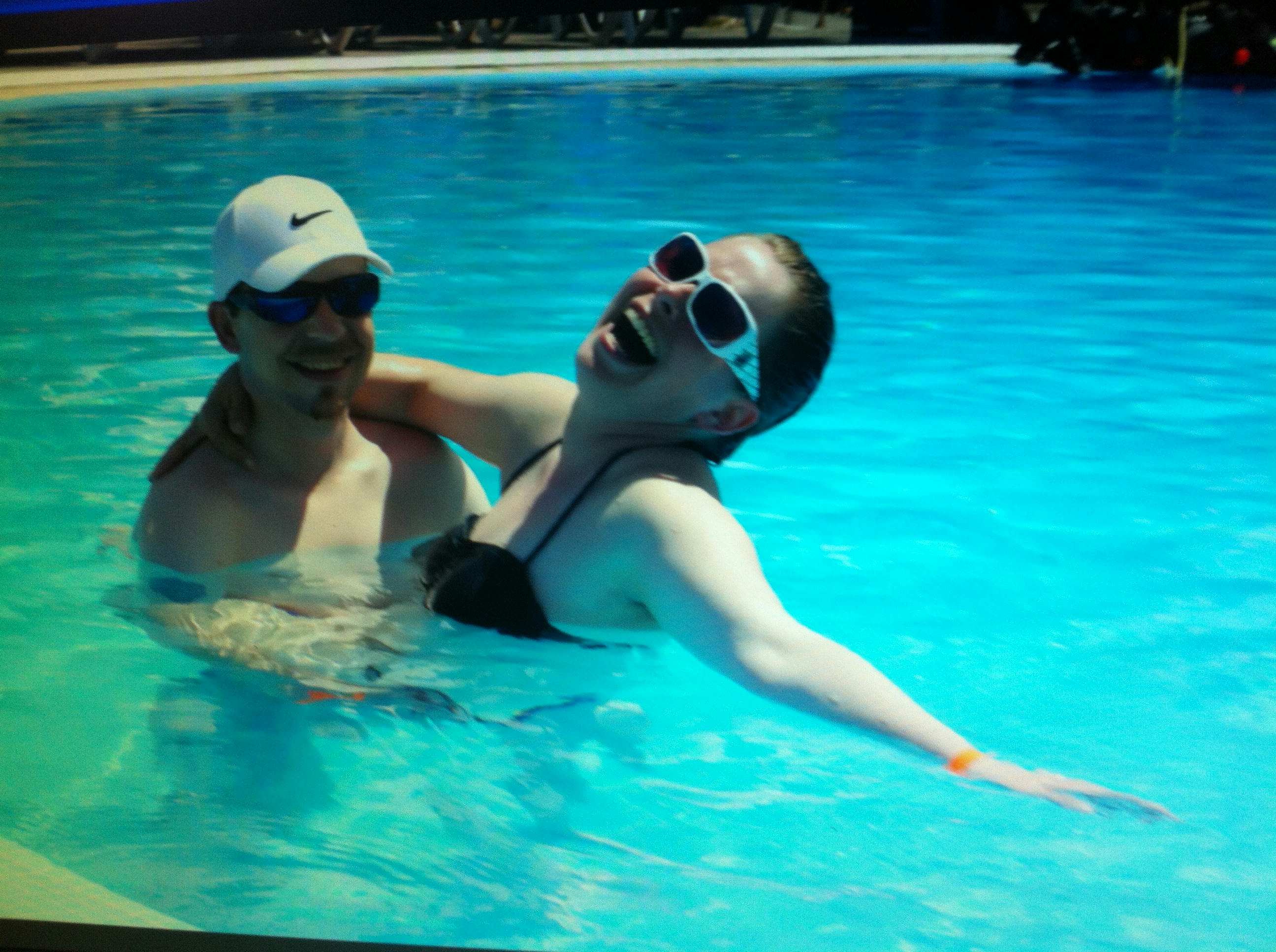 [Image: 37erfjdk8ka8z26fg.jpg]