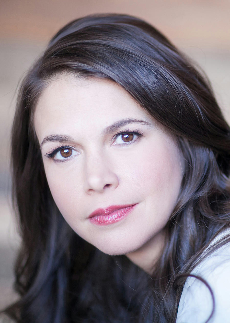 Sutton Foster