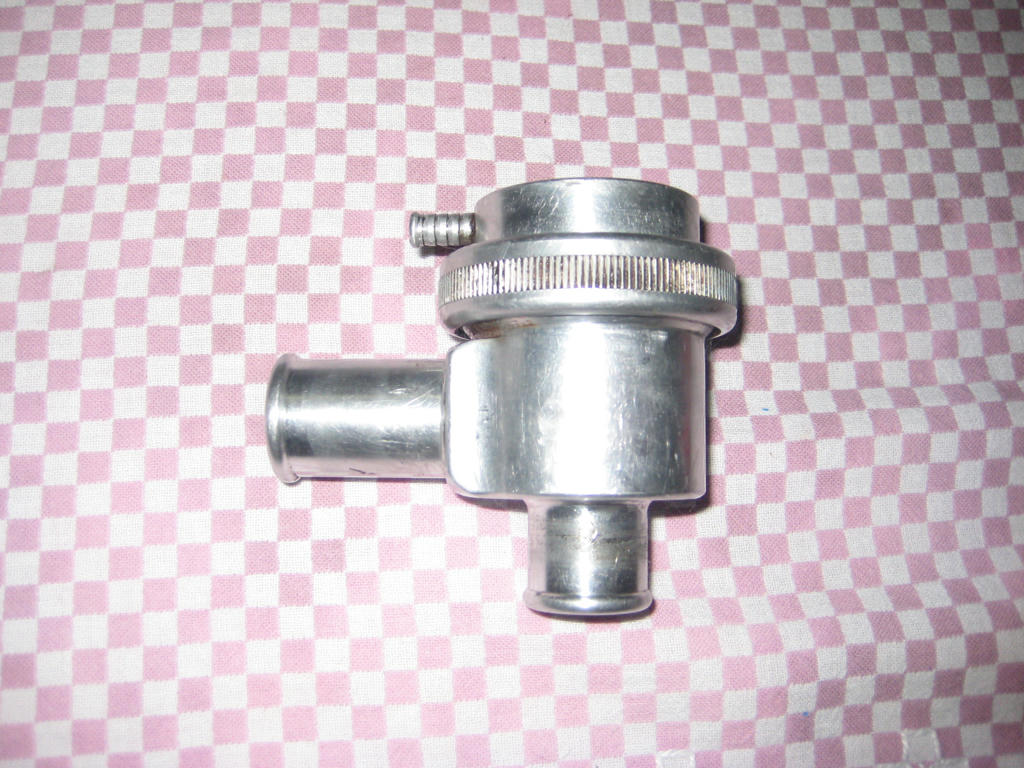 a8ea0e168bbe33e1669e622a2a1bcb836a0d29fffac2204080a99d86576a1a256g.jpg