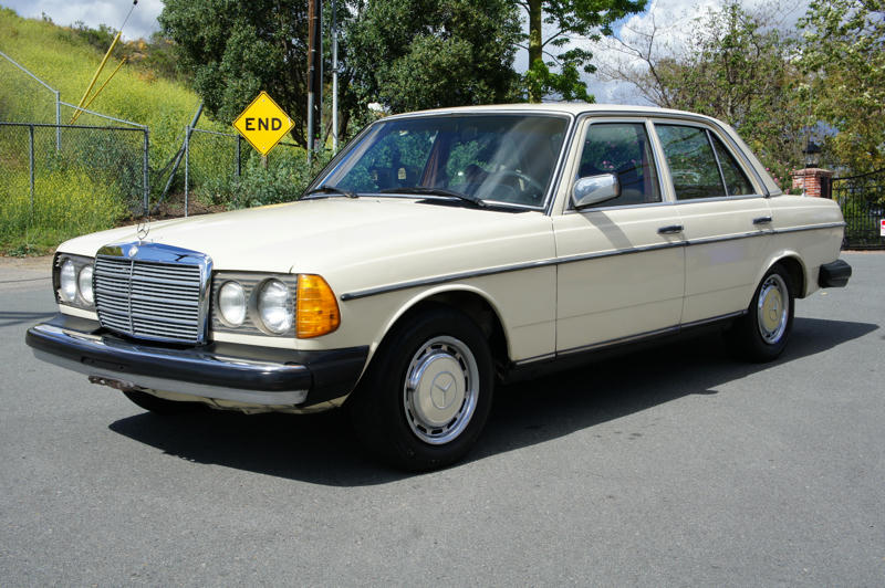 1974 Mercedes 240d specs #7