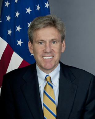 Embajador de los Estados Unidos en Libia, J. Christopher Stevens, asesinado ayer en Libia