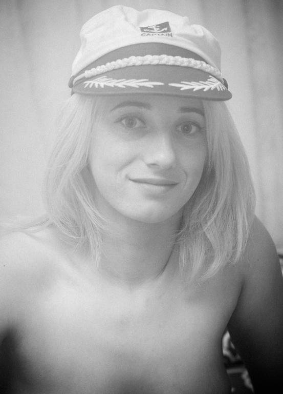 IMAGE: https://www.mediafire.com/convkey/49e5/z6yj3090g06othz6g.jpg