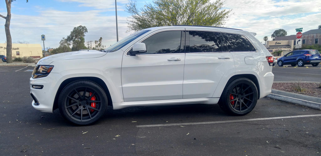 Jeep srt hellcat