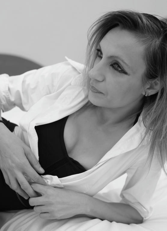 IMAGE: https://www.mediafire.com/convkey/5ff0/vuu320zhhzw6bqo6g.jpg