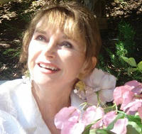 Tara Lain author pic