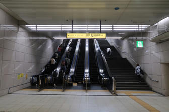 写真（東京テレポート駅前その2）