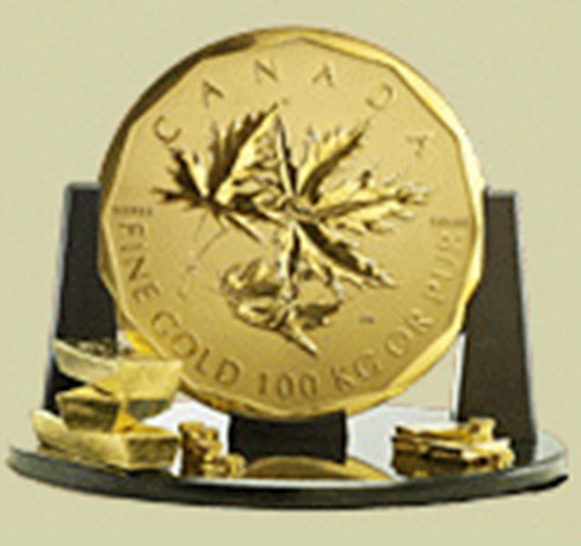  Roban del Museo Bode de Berlín la moneda de oro más grande del mundo, la Big Maple Leaf, con un peso de 100 kilos de oro puro al 99,999 %, un diámetro de 53 centímetros y tres centímetros de grosor