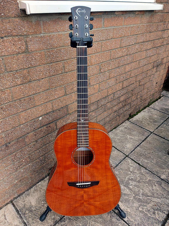 Faith shop mars mahogany