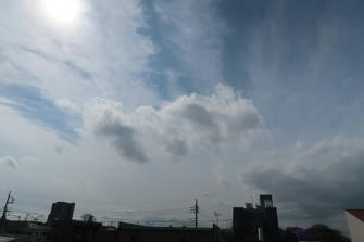 写真（昼過ぎの天空その4）
