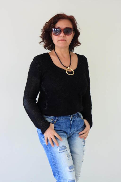 IMAGE: https://www.mediafire.com/convkey/a2a0/we2f8u9fq90l2ku6g.jpg