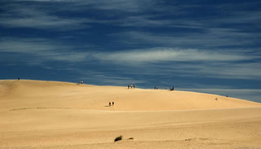  Imagen de Dunas de arena que separan Valizas de Cabo Polonio