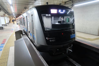 写真（小田急線＠新宿駅）
