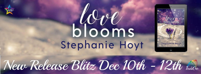 Stephanie Hoyt - Love Blooms RB Banner