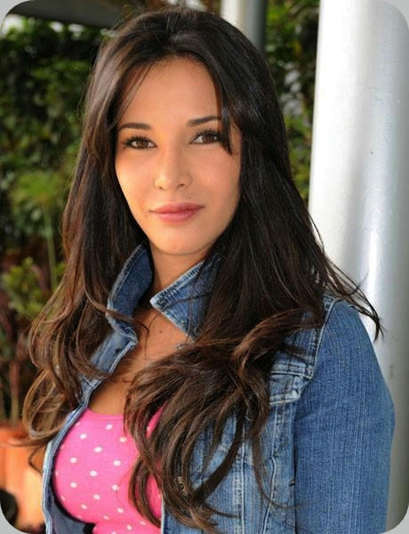  Profunda-tristeza-causó-la-muerte-absurda-de-la-bella-actriz-colombiana-Adriana-Campos,-y-de-su-esposo