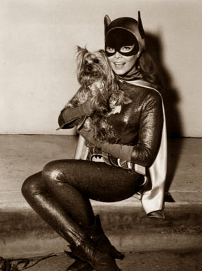 La muerte de Yvonne Craig la sexy Batichica del Batman de los 60s