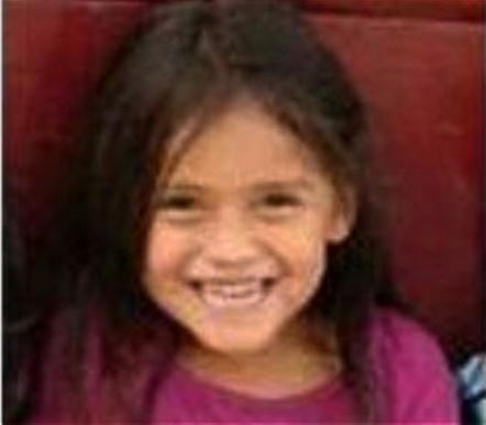  Paula Nicole Palacios Narváez, hoy de seis años, es intensamente buscada por las autoridades colombianas las cuales ofrecen una recompensa de 200 millones de pesos por información que permita dar con su paradero